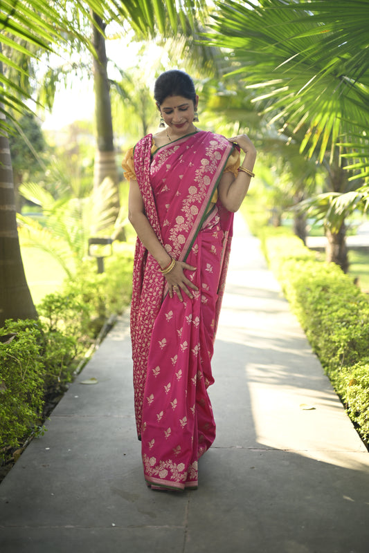Gulabi Kamal